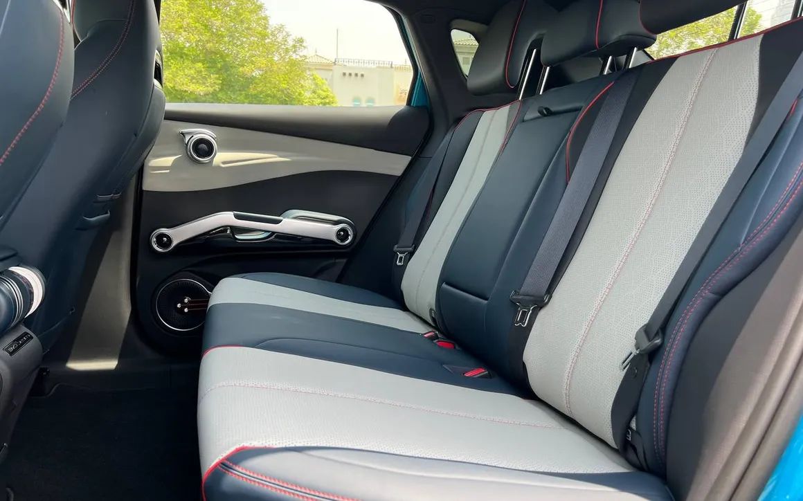 BYD ATTO 3 - image 13