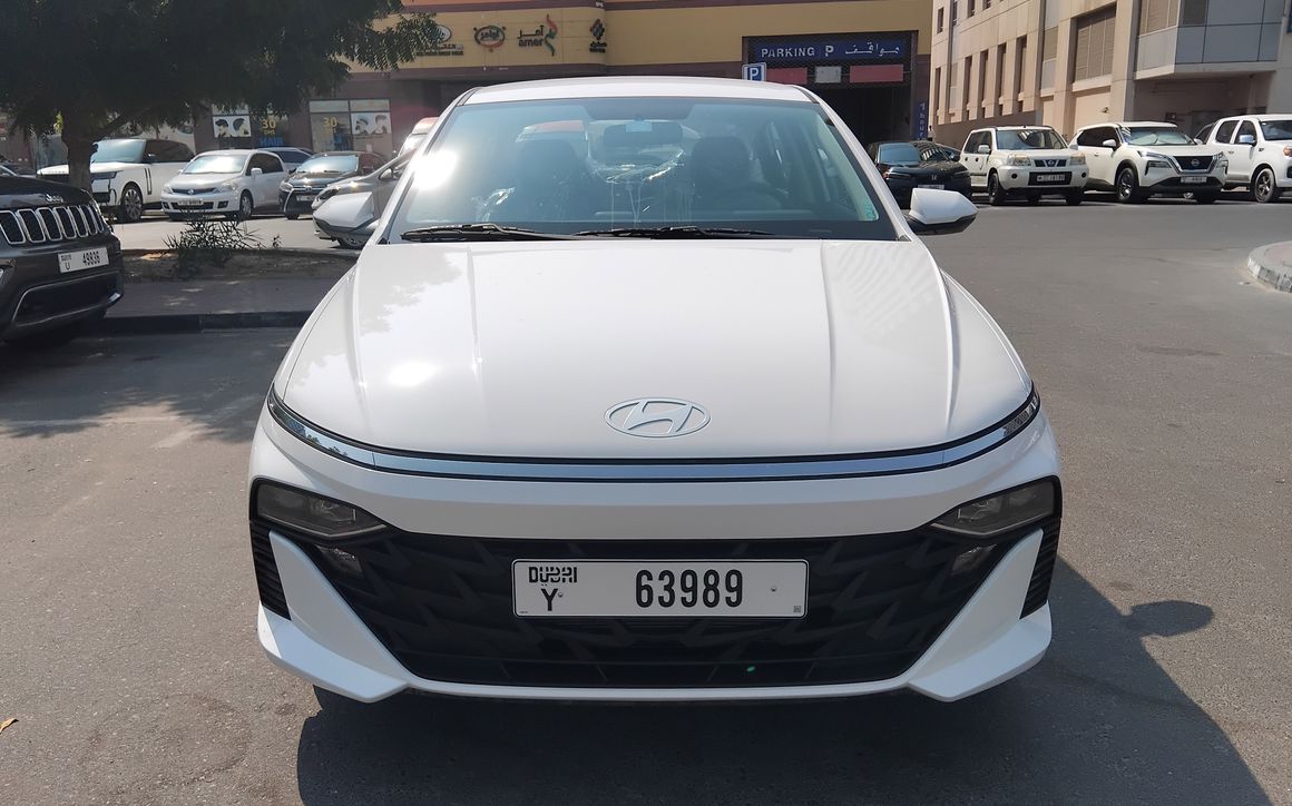 HYUNDAI ACCENT - image 3