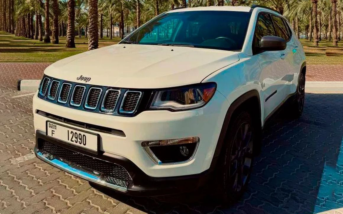 Jeep Compass - image 1