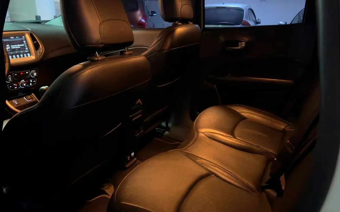 Jeep Compass - image 5