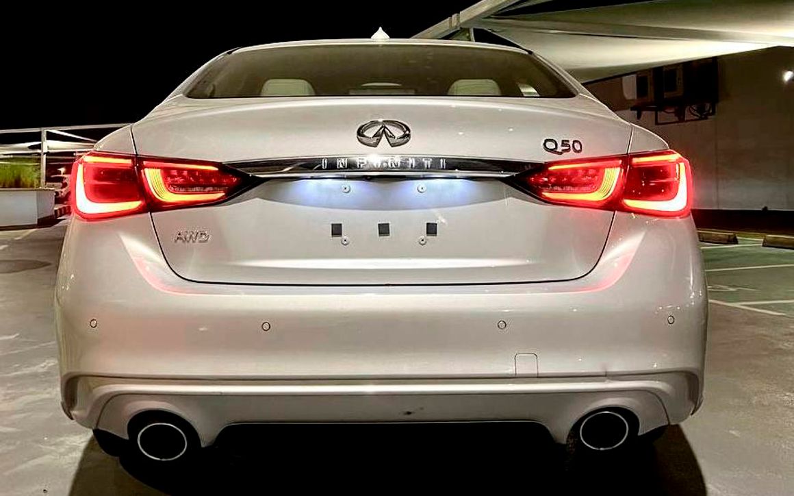 Infiniti Q50 - image 4
