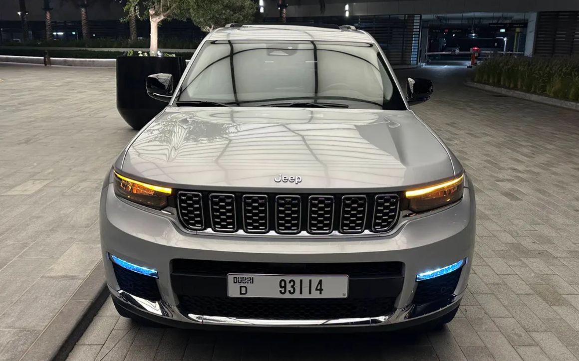 Jeep Cherokee - image 3