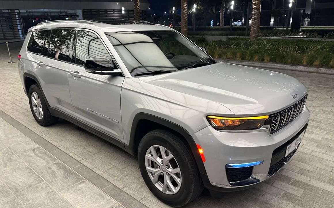 Jeep Cherokee - image 4