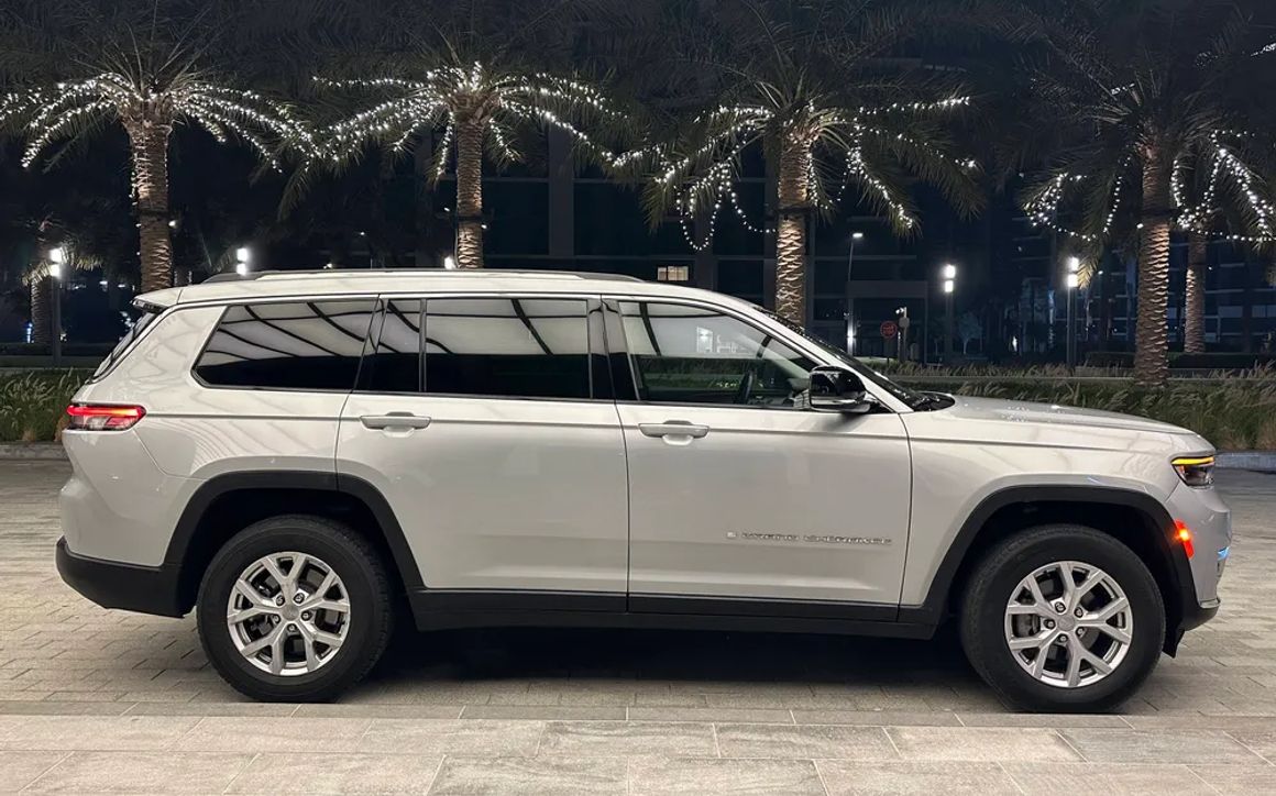 Jeep Cherokee - image 5