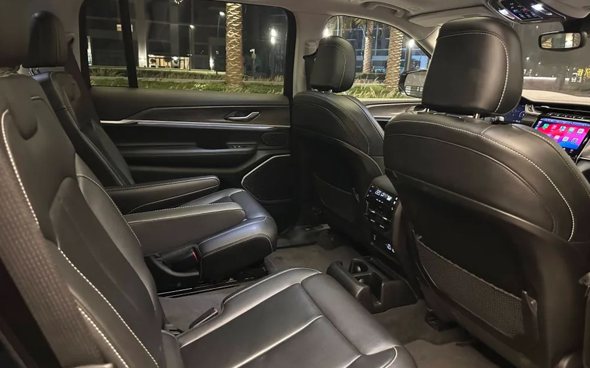 Jeep Cherokee - image 11