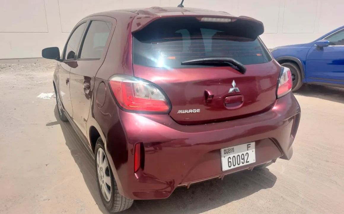 MITSUBISHI MIRAGE - image 4