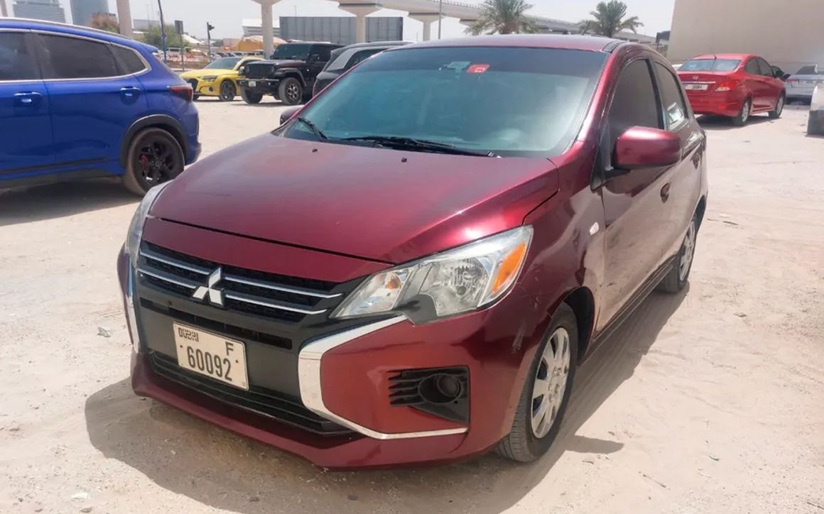 MITSUBISHI MIRAGE - image 1