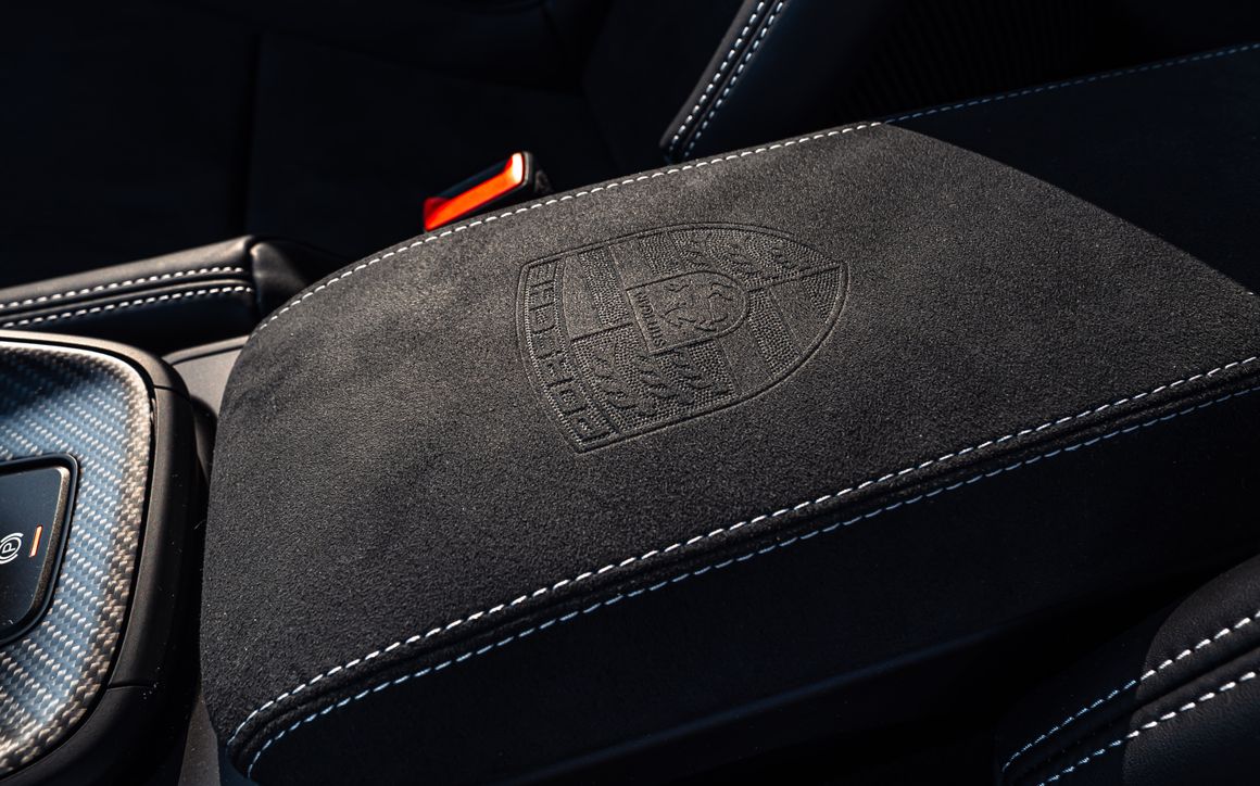 PORSCHE 911 GT3 RS - image 14