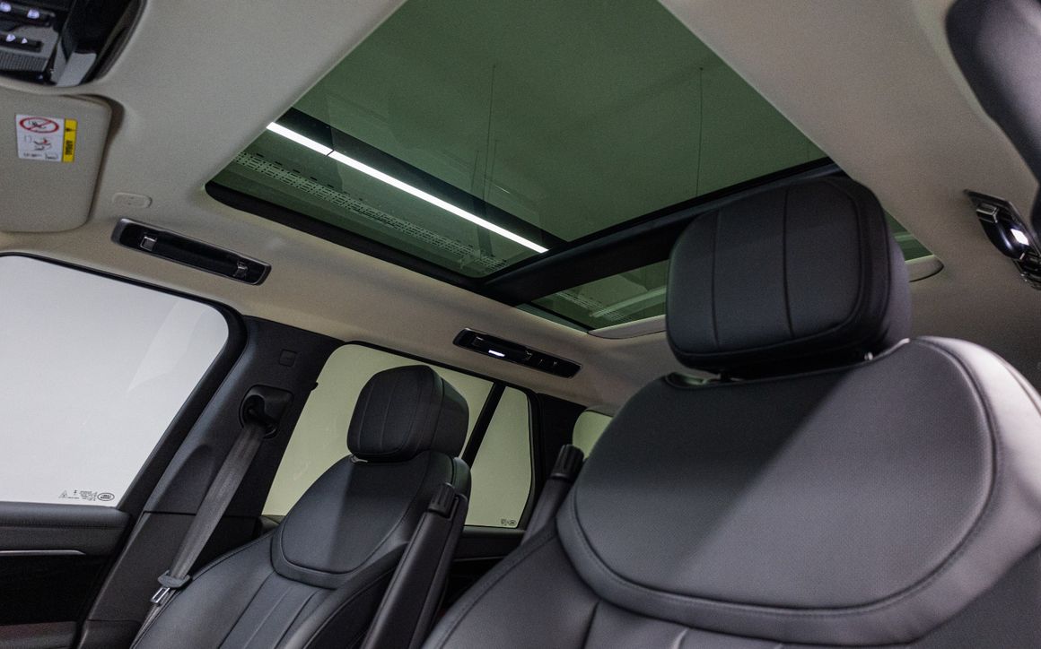 Range Rover Vogue HSE - image 7
