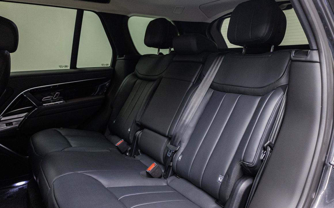 Range Rover Vogue HSE - image 8