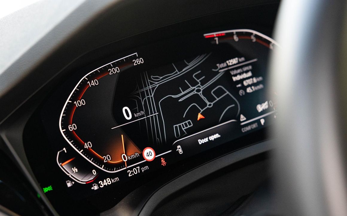 BMW 230 - image 16