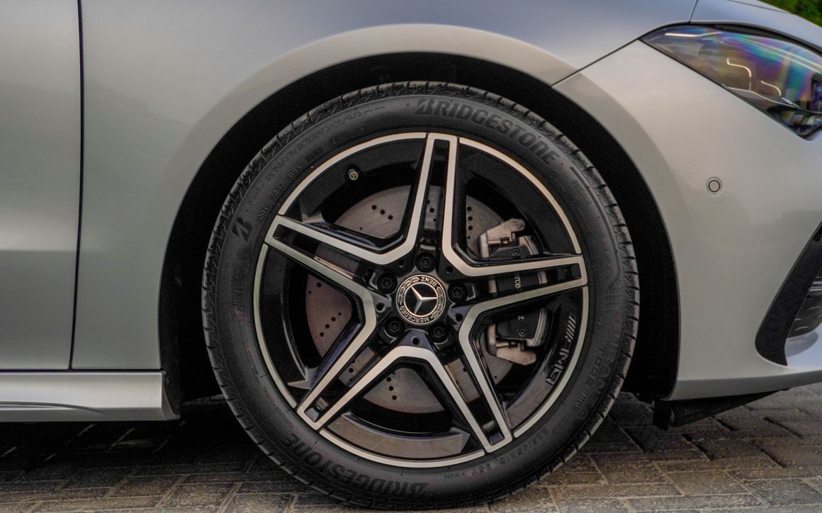 MERCEDES CLA 250 - image 8