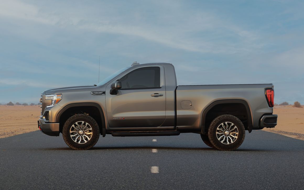 GMC Sierra 1500 - image 2