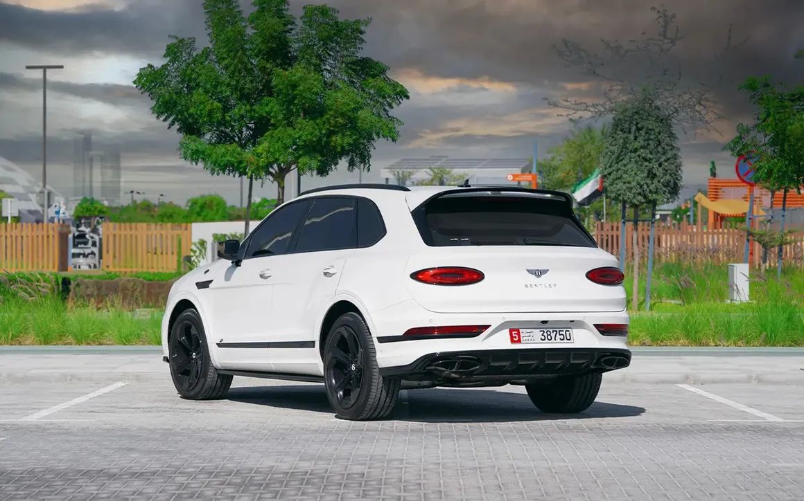 Bentley BENTAYGA - image 4