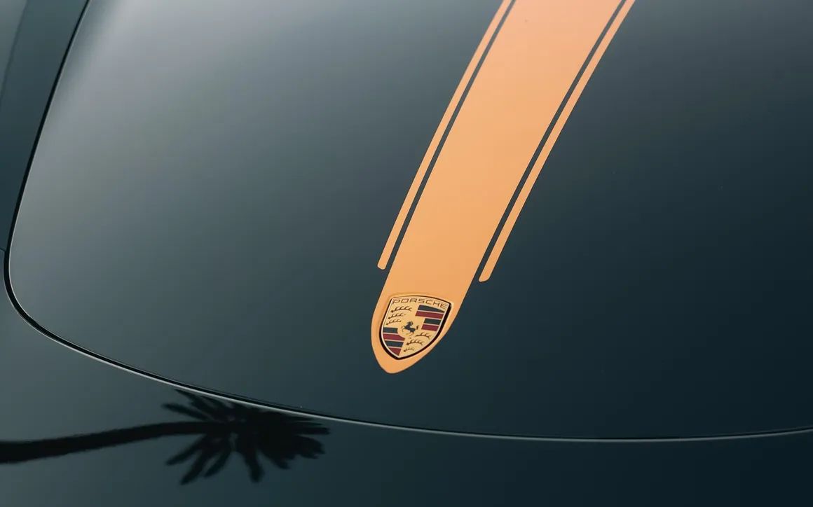Porsche Boxster 718 Convertible Black - image 12