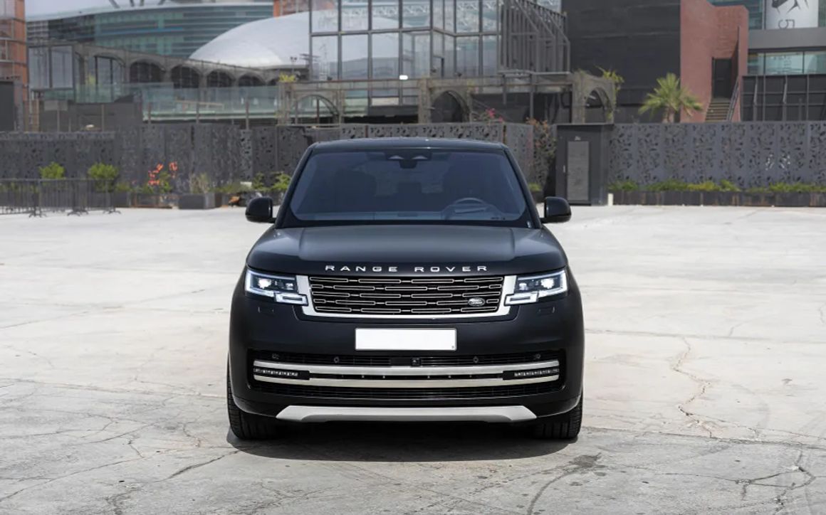 RANGE ROVER HSE P530 V8 - image 2