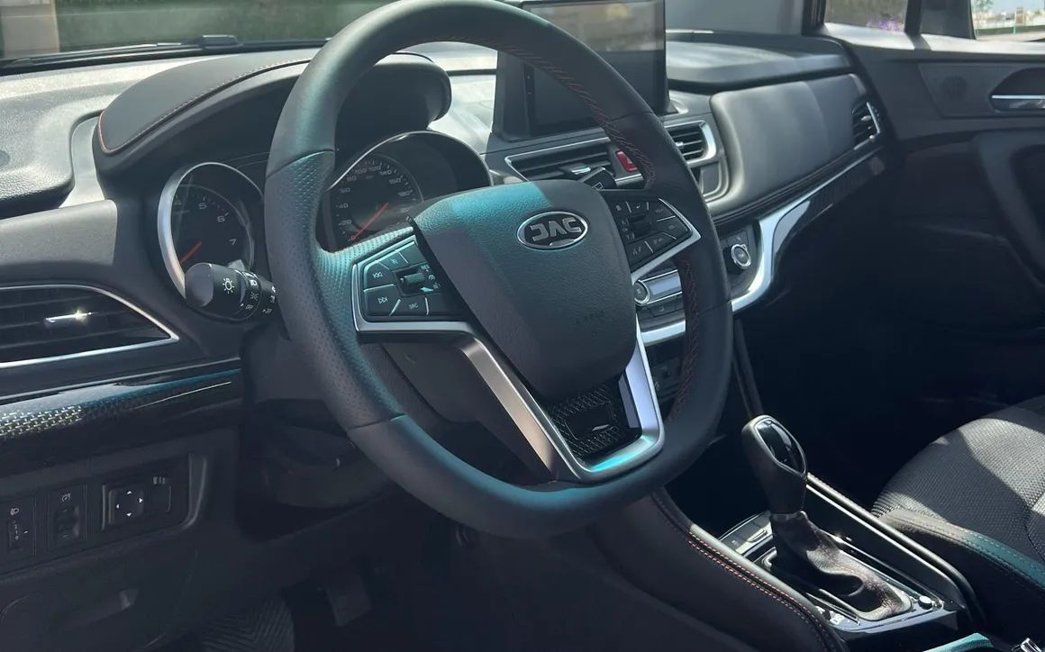 JAC JS3 2025 - image 9