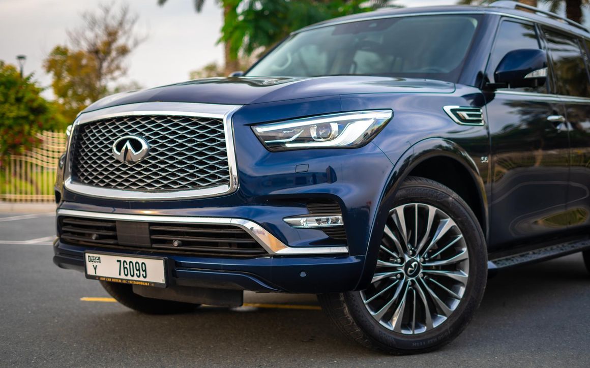 Infiniti QX80 - image 8