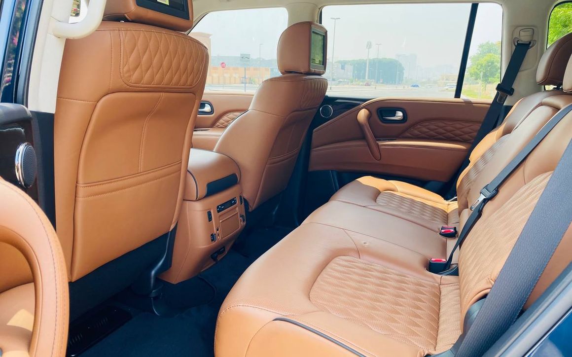Infiniti QX80 - image 19