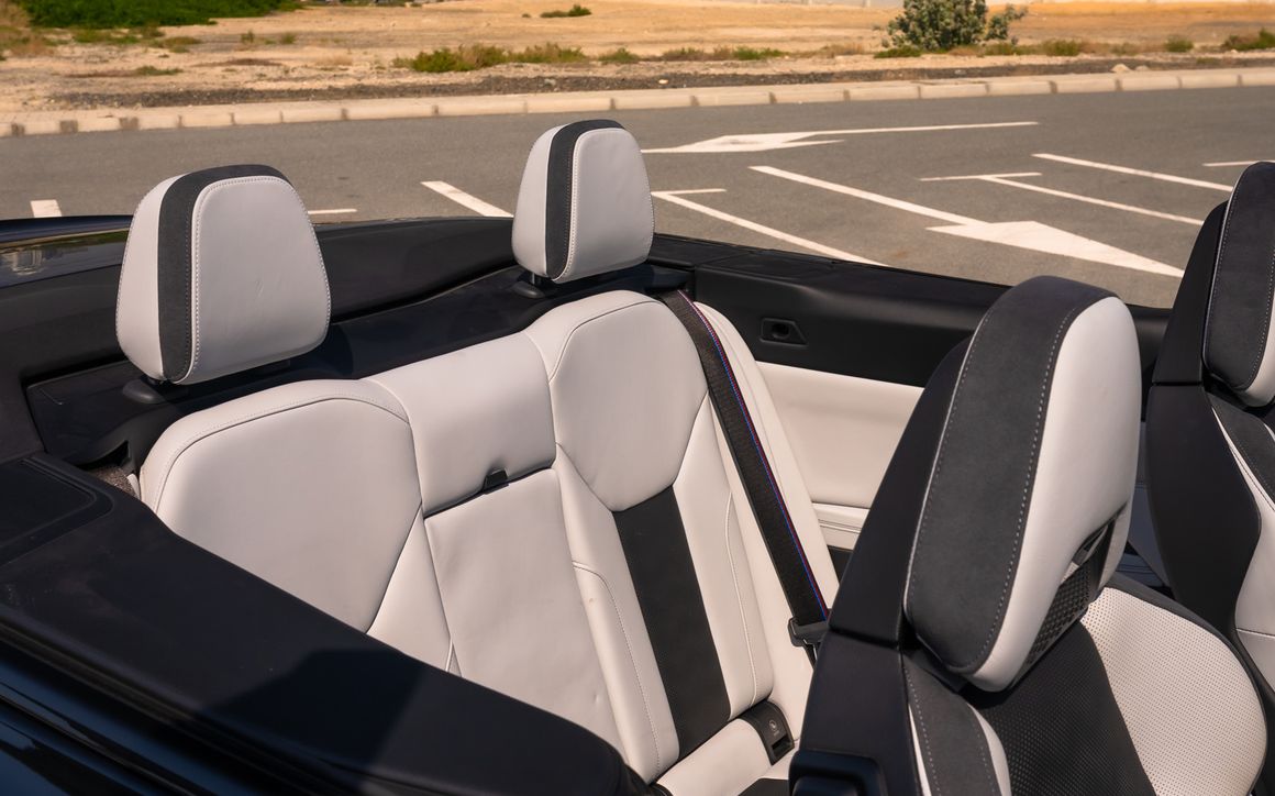 BMW M4 Competition Convertible - image 18