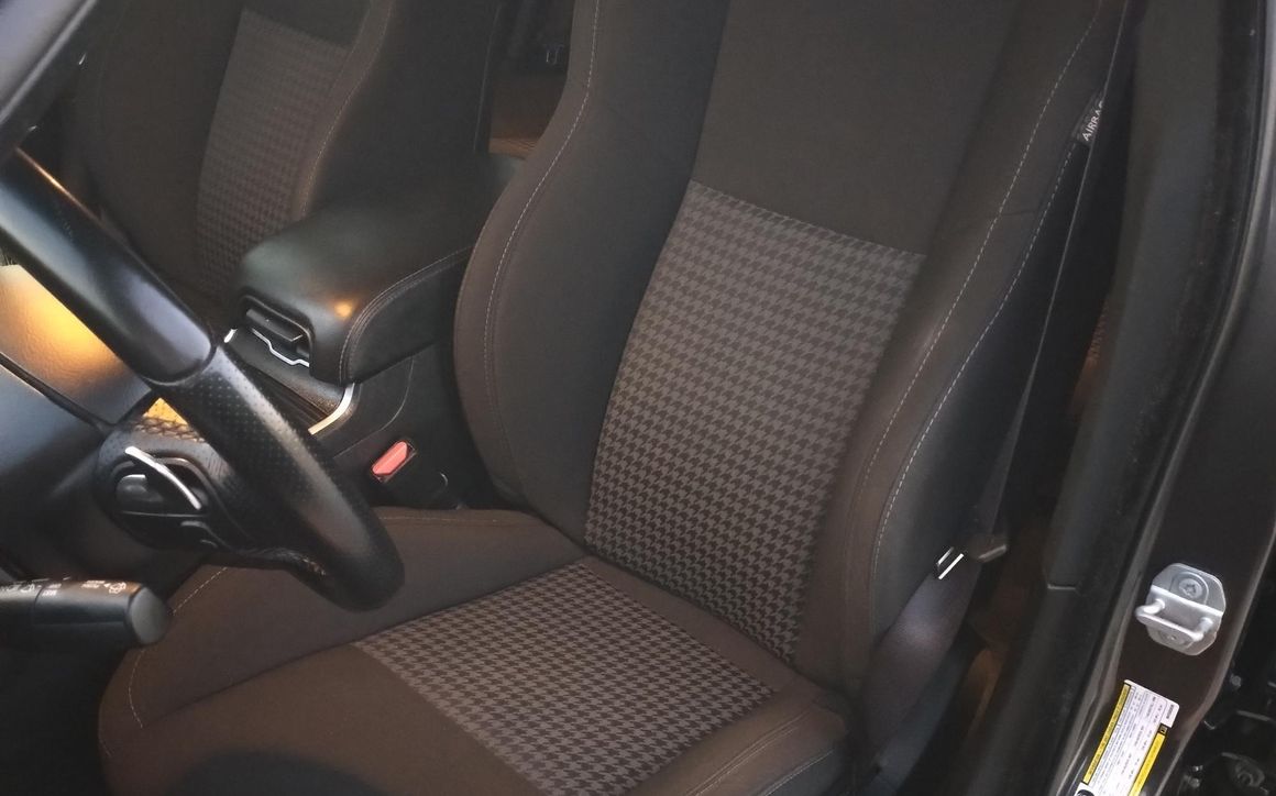 Dodge Charger - image 11
