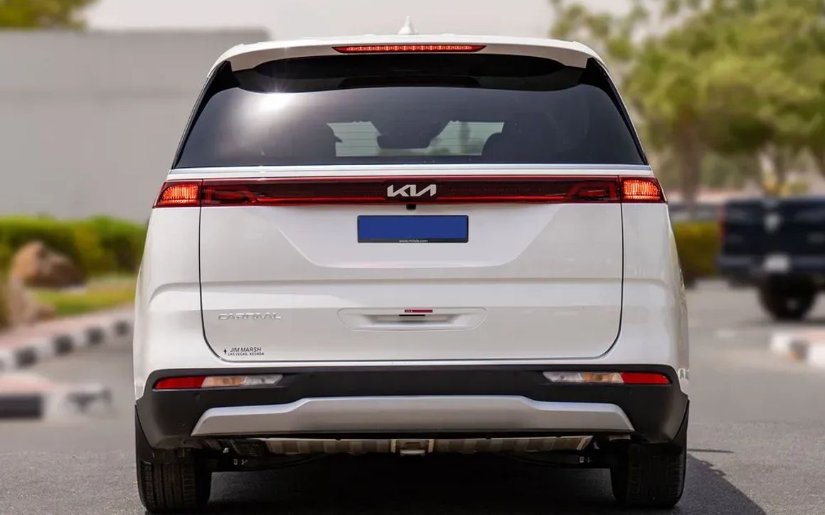 KIA CARNIVAL - image 6