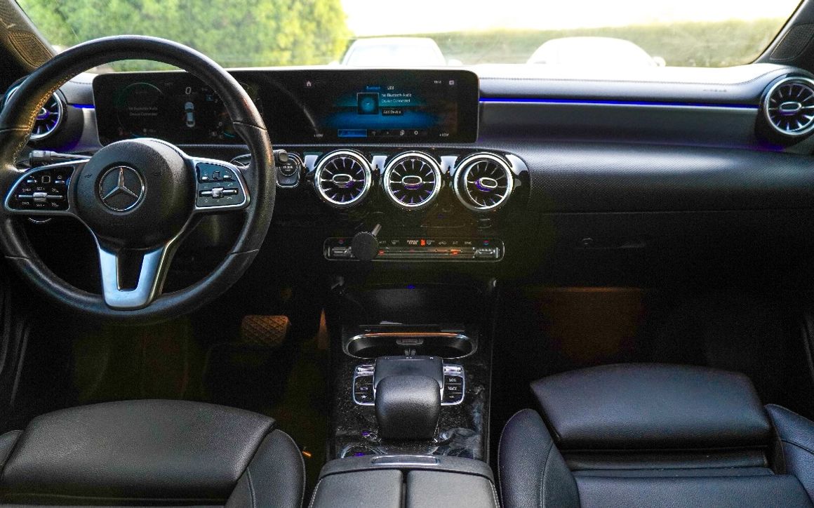 Mercedes CLA 250 - image 11