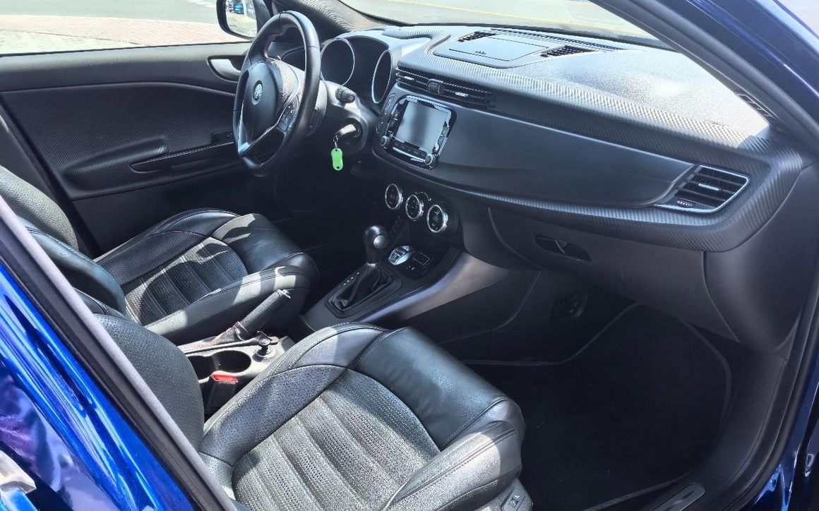 Alfa Romeo Giulietta 2020 - image 12