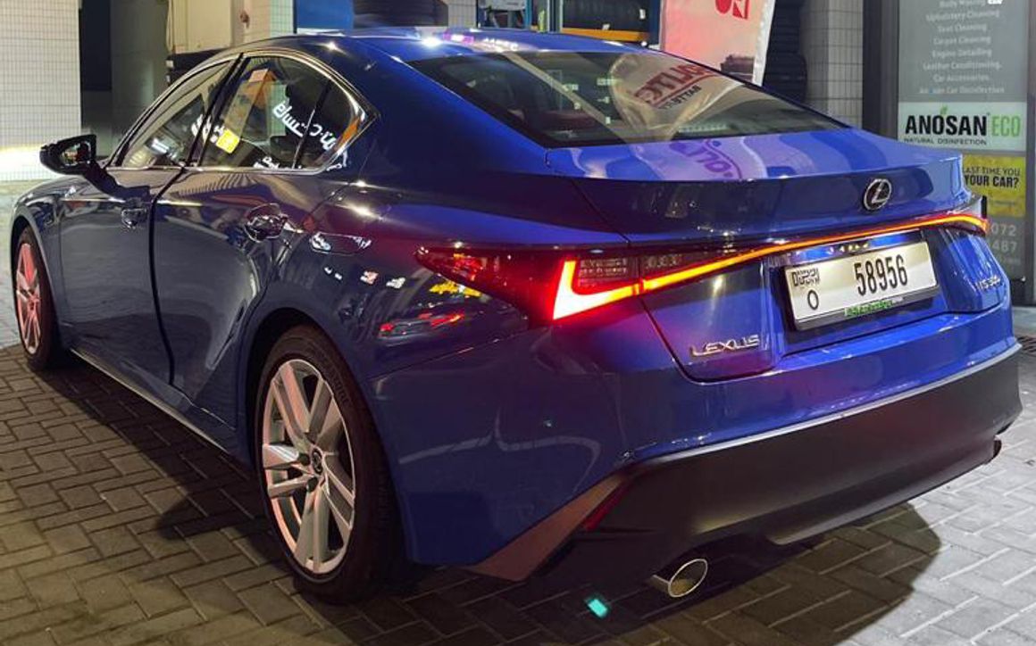 Lexus IS300 - image 5