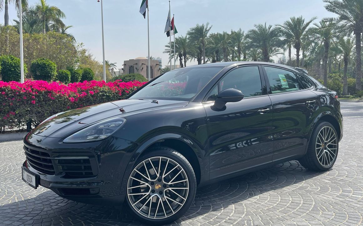 PORSCHE CAYENNE - image 2