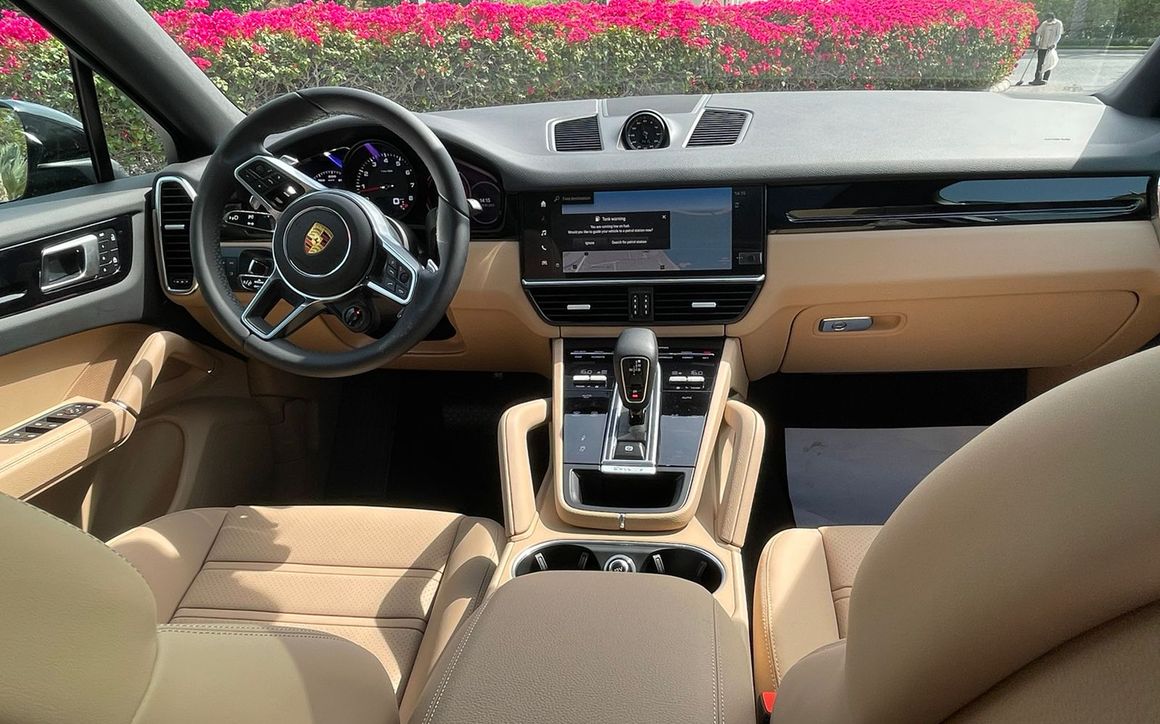 PORSCHE CAYENNE - image 7