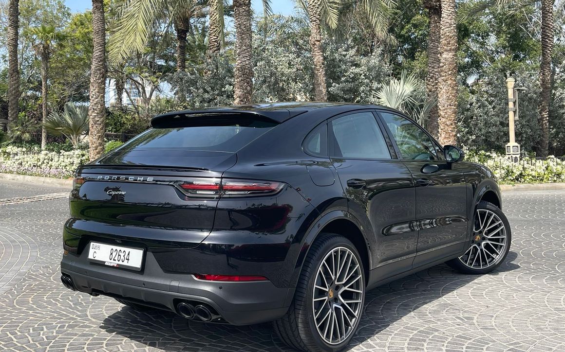 PORSCHE CAYENNE - image 6