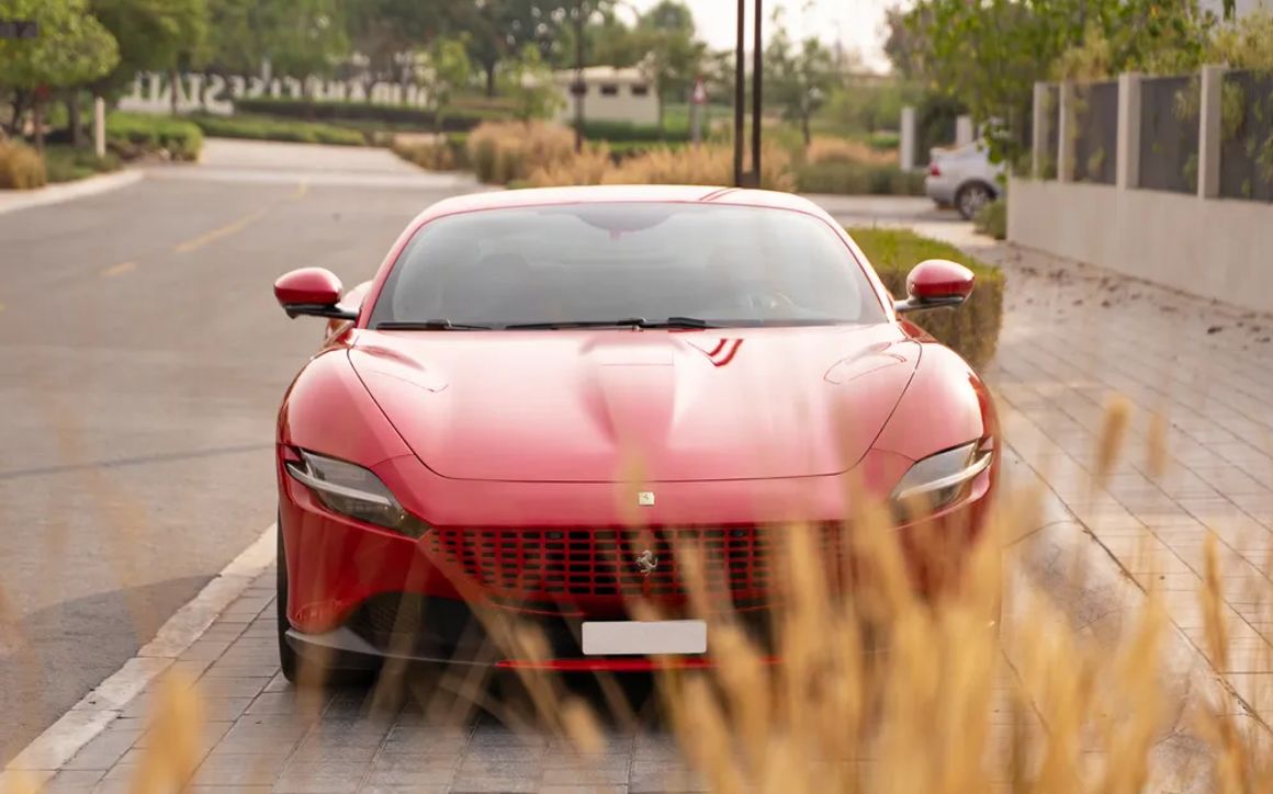 Ferrari Roma - image 2