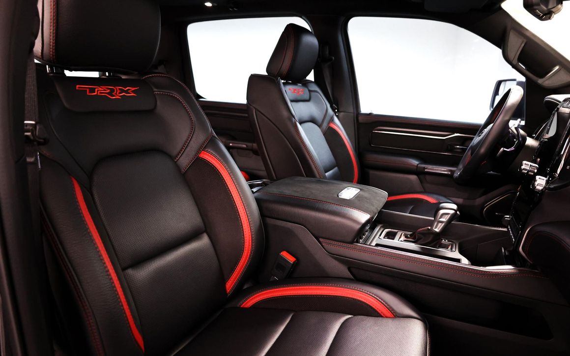 Dodge Ram - image 11