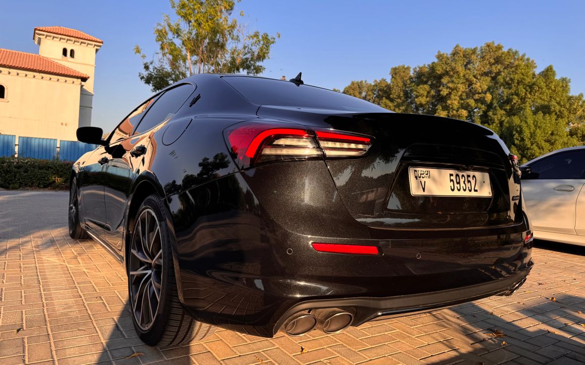 Maserati Ghibli - image 5