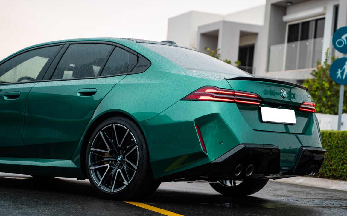 BMW M5 Green - image 9