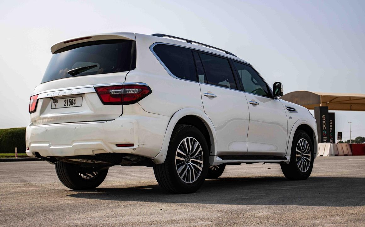 NISSAN ARMADA - image 8