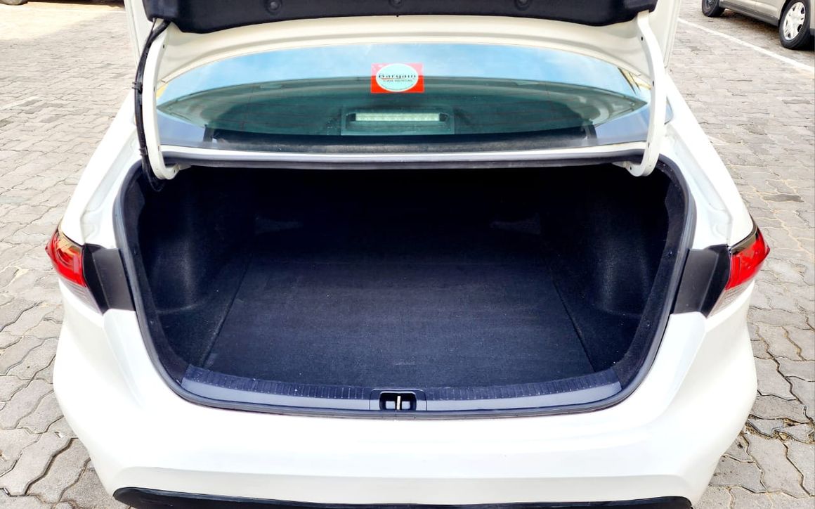 TOYOTA COROLLA - image 8