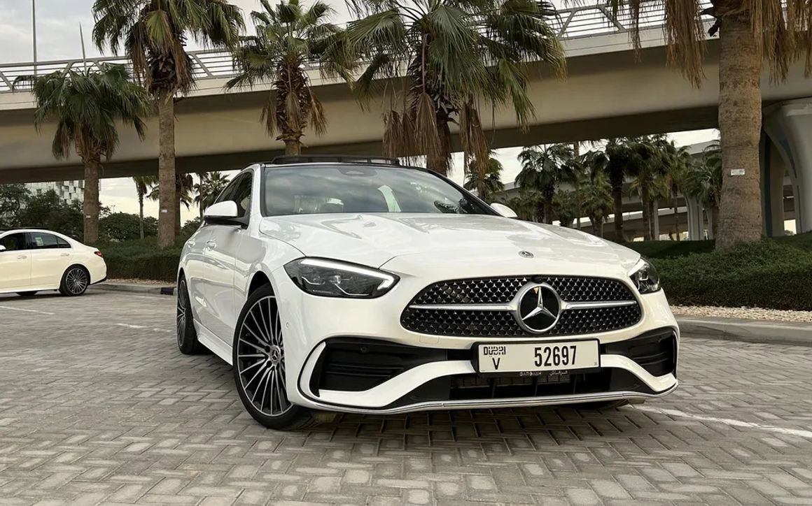 Mercedes-Benz C-200 - image 5