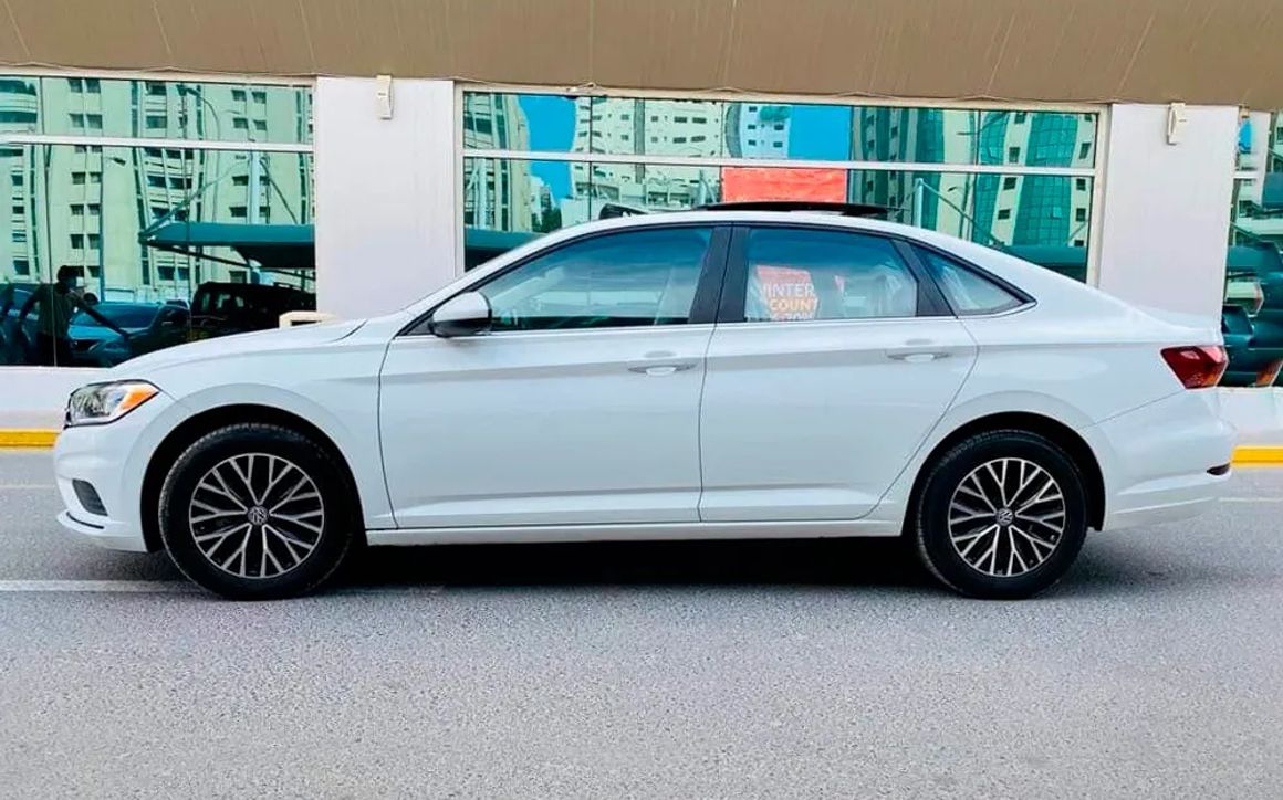 VOLKSWAGEN JETTA - image 3