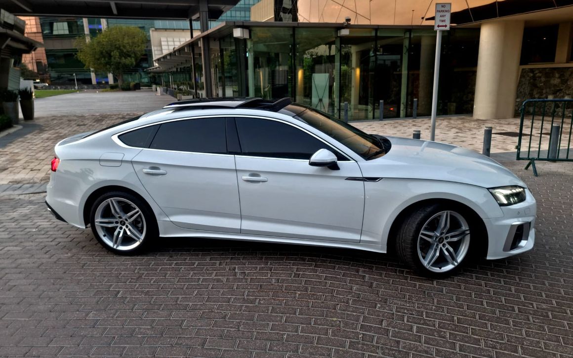 Audi A5 - image 2