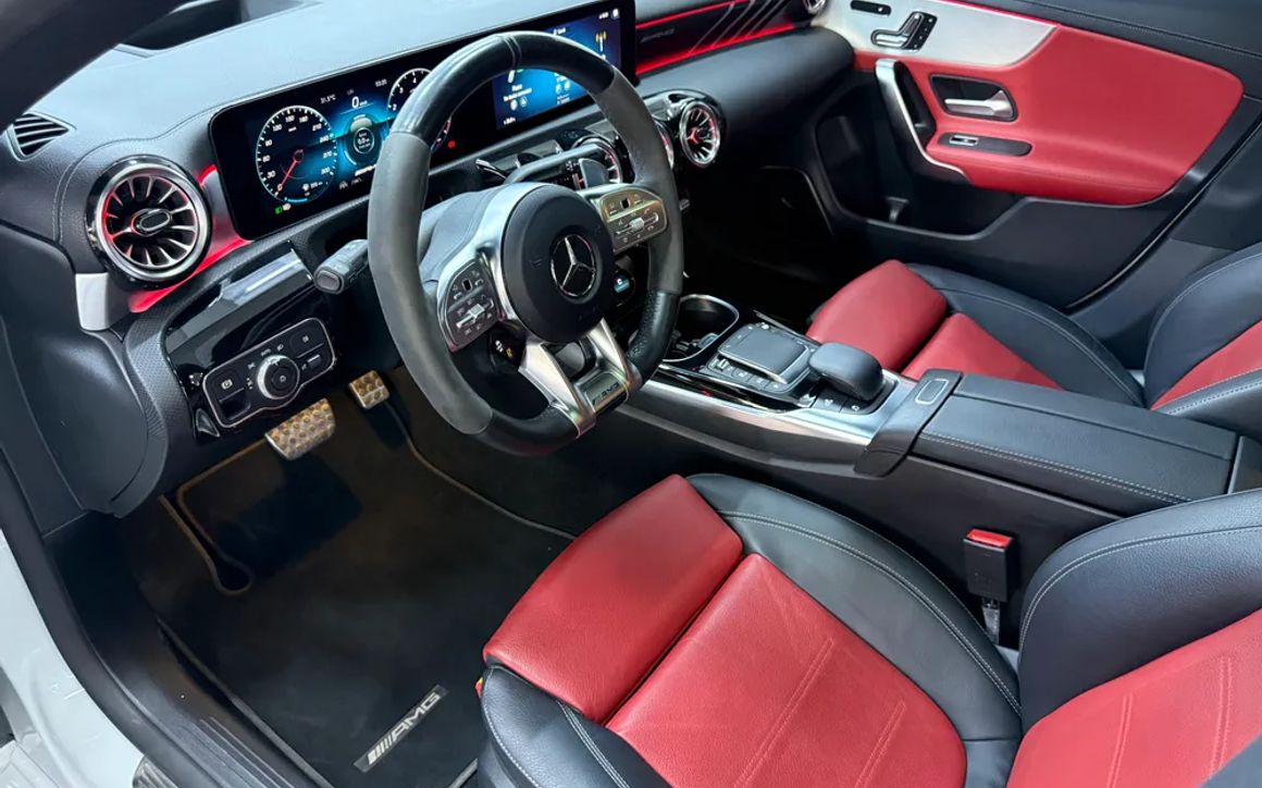 Mercedes-Benz CLA45 AMG - image 7