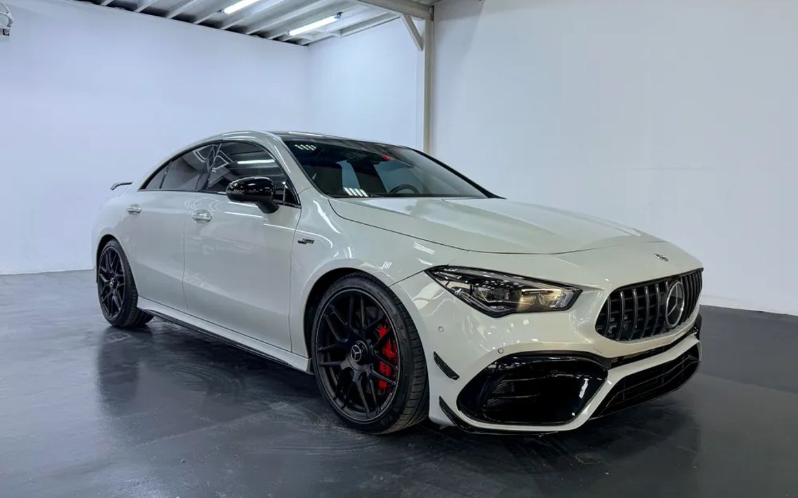 Mercedes-Benz CLA45 AMG - image 3