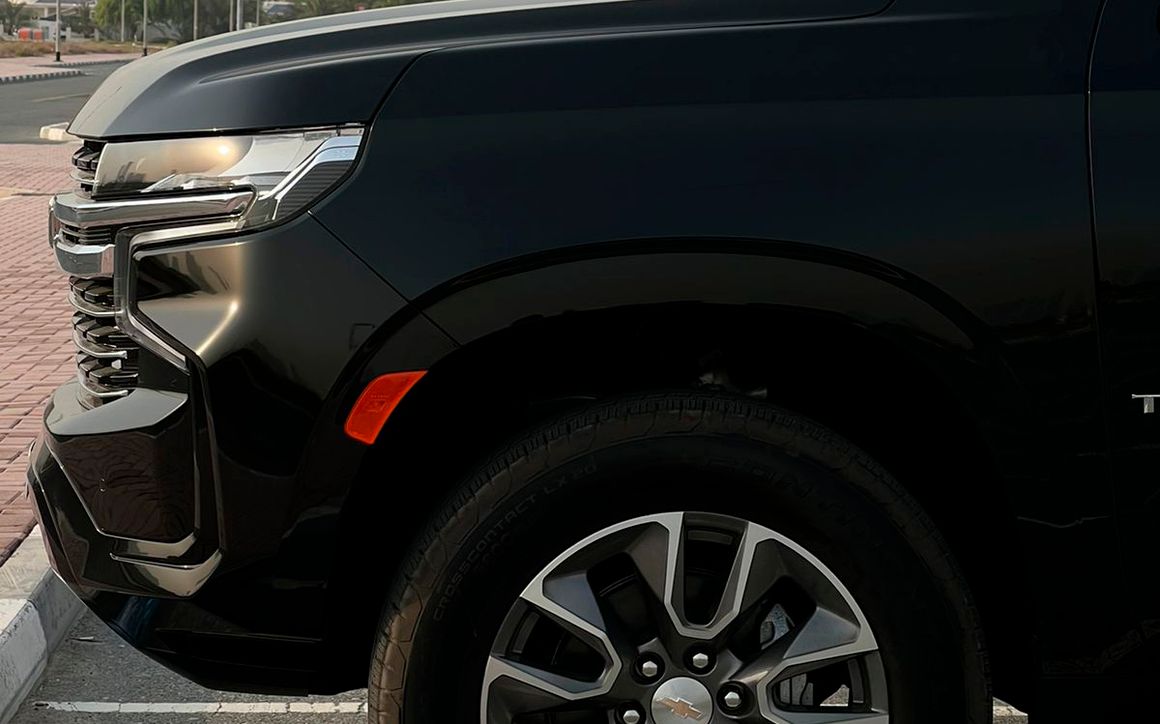 CHEVROLET TAHOE - image 5