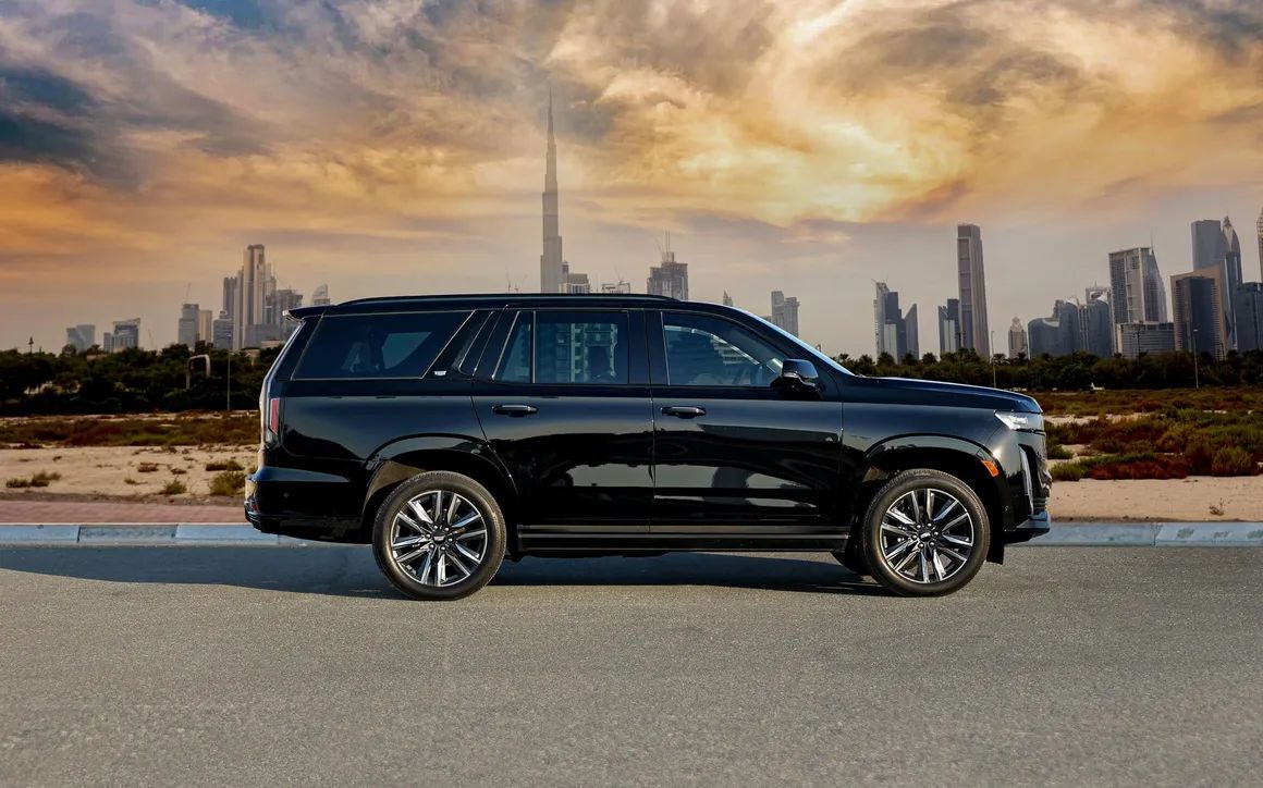 Cadillac Escalade Full Option Black - image 5