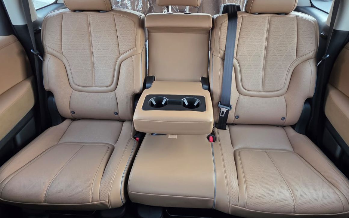 INFINITI QX 80 - image 8