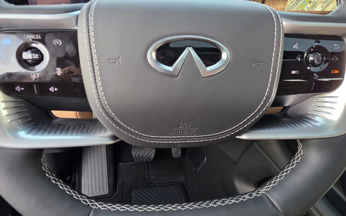 INFINITI QX 80 - image 10