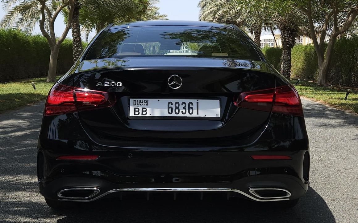 Mercedes A200 - image 7