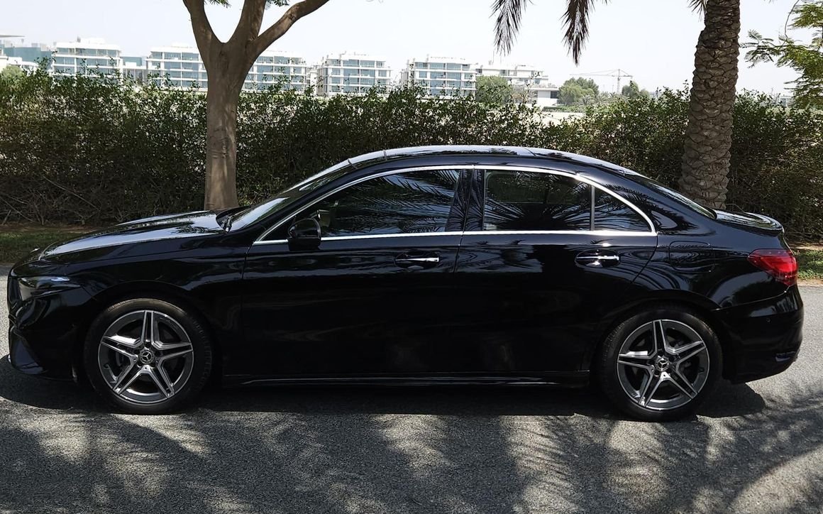 Mercedes A200 - image 2