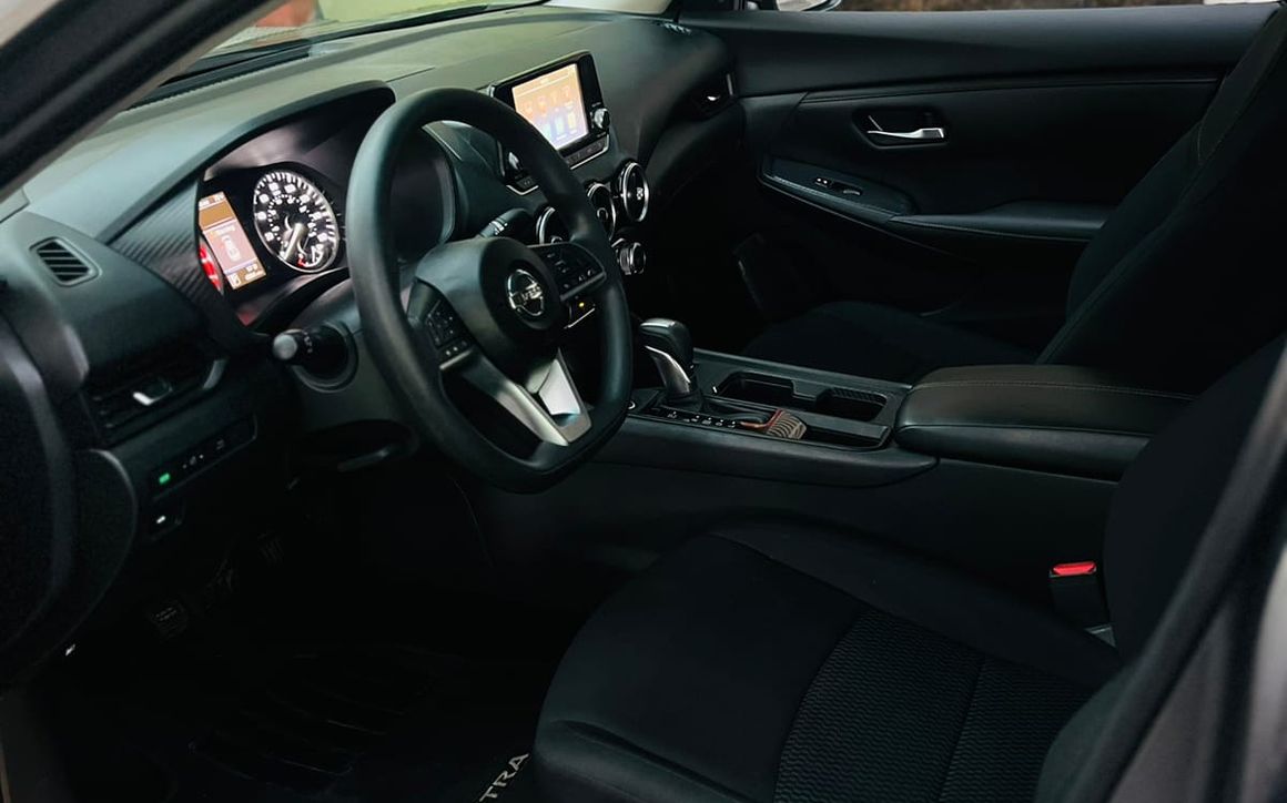 NISSAN SENTRA - image 5